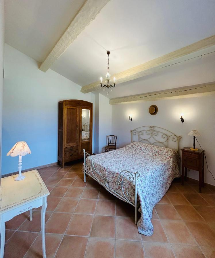 Chateau Du Grand Jas Entrecasteaux エクステリア 写真